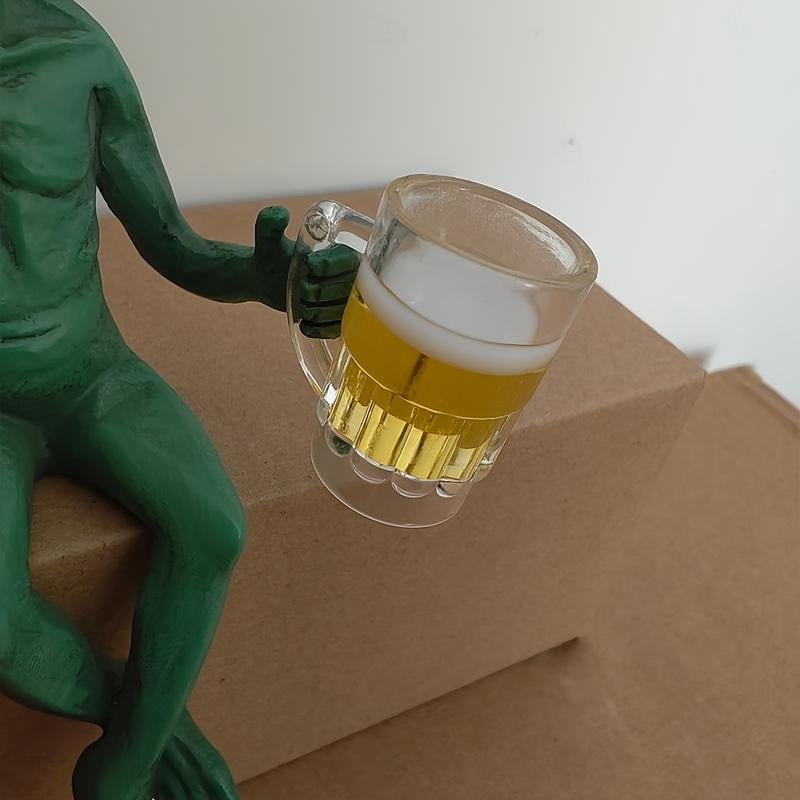 Biertrinkende Statue im Alien-Design, 1 Box, lustige und humorvolle Weltraum-Raumdekoration, Alien-Figur mit Bierkrug, dekorative Figuren, ideales Geschenk für Science-Fiction-Fans