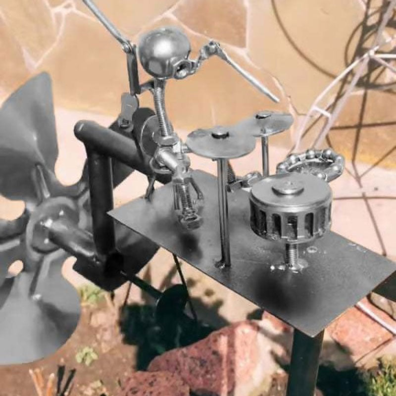 Handgefertigte Metall-Trommelwindmühle