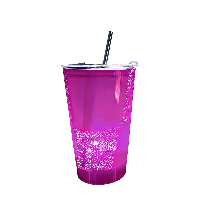 Leuchtender Trinkbecher mit Strohhalm – Für Partys, Bars & Veranstaltungen 🥤✨