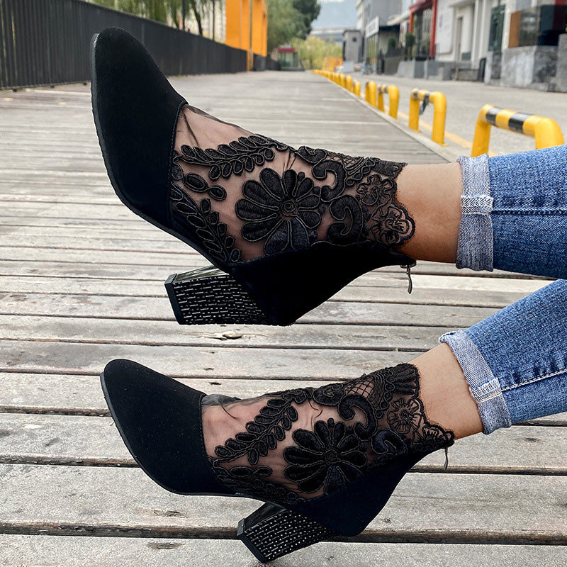 Damen High Heels mit eleganter Spitze für den Sommer