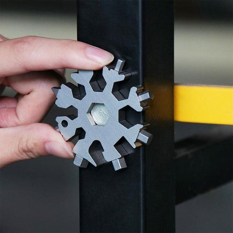 18-in-1-Edelstahl-Schneeflocken-Multitool und Schlüsselanhänger